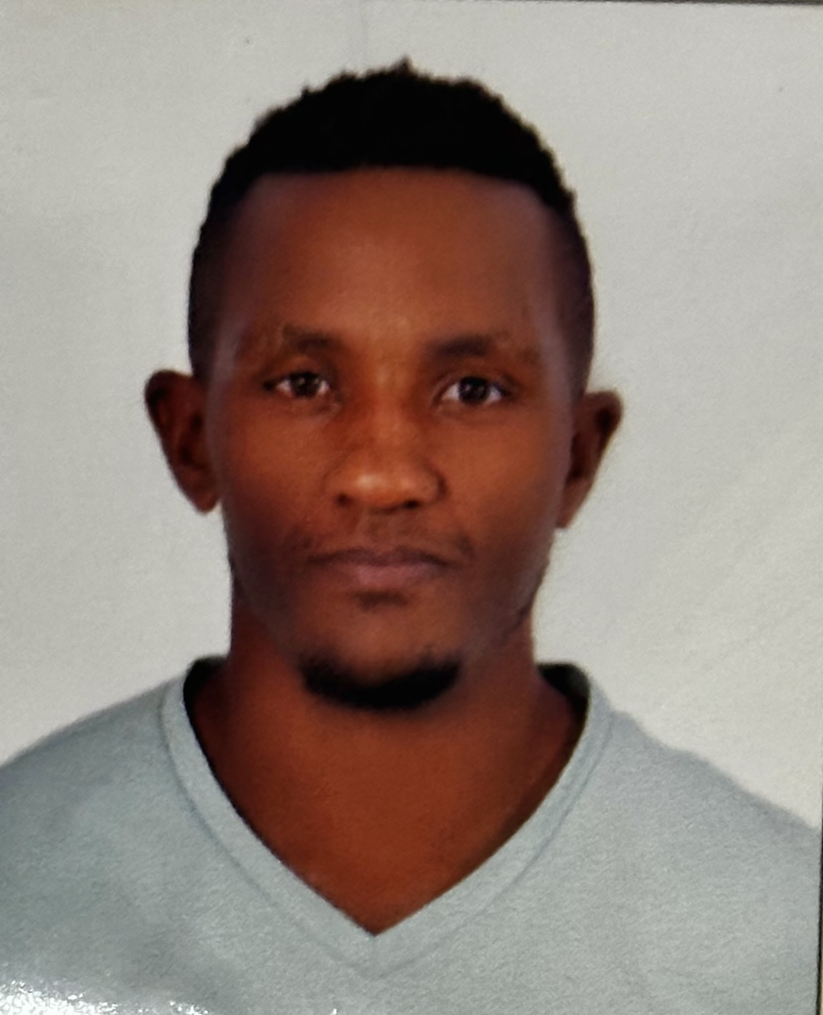 MUHUMUZA-LATIFF